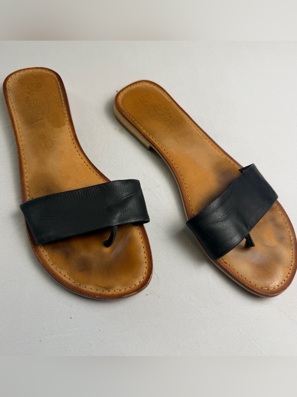 Seychelles City Slickers black leather sandals size 9